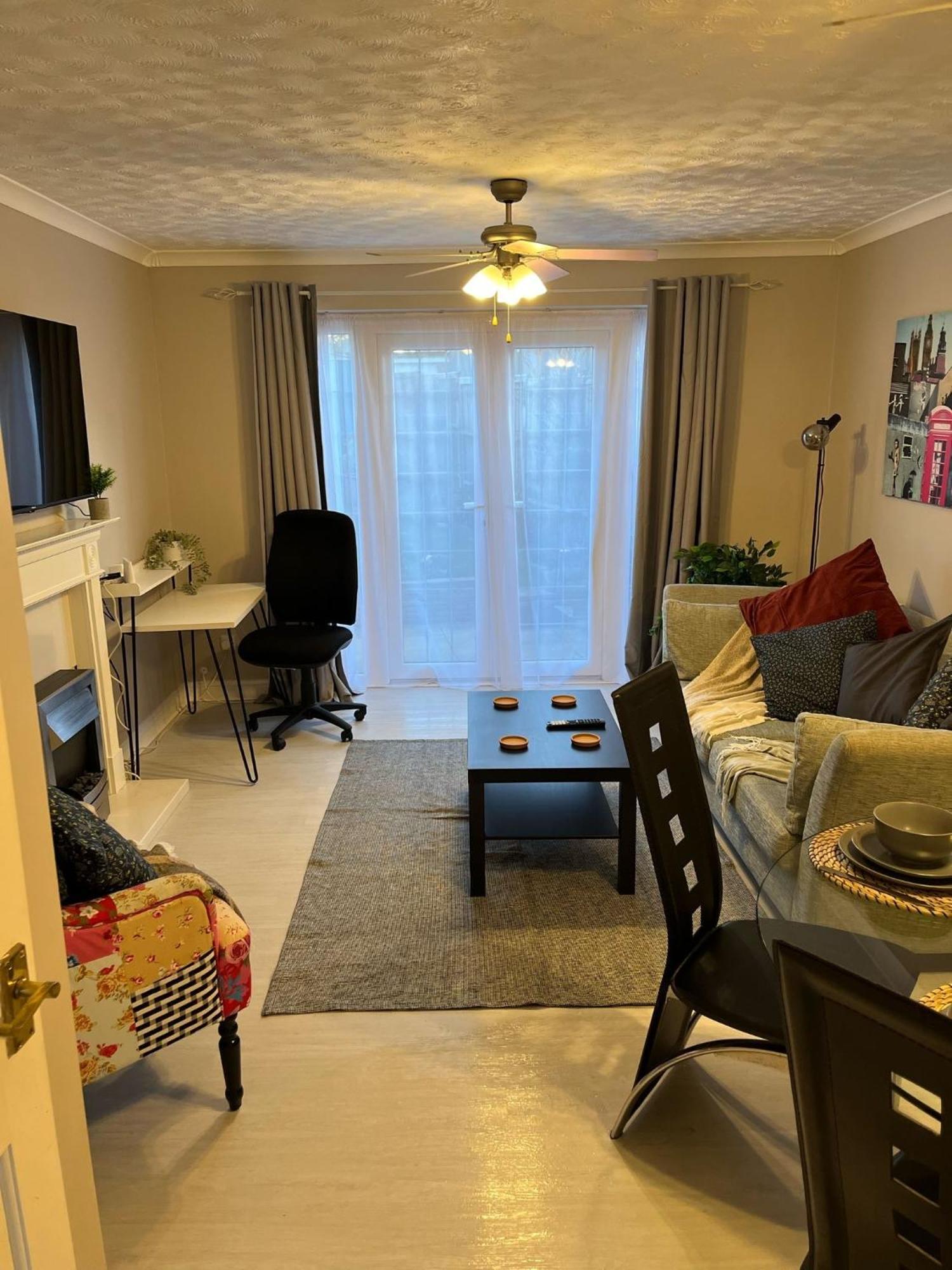 Cosy Corner - 2 Beds, Free Parking, Next To Southampton General Hospital Villa ภายนอก รูปภาพ