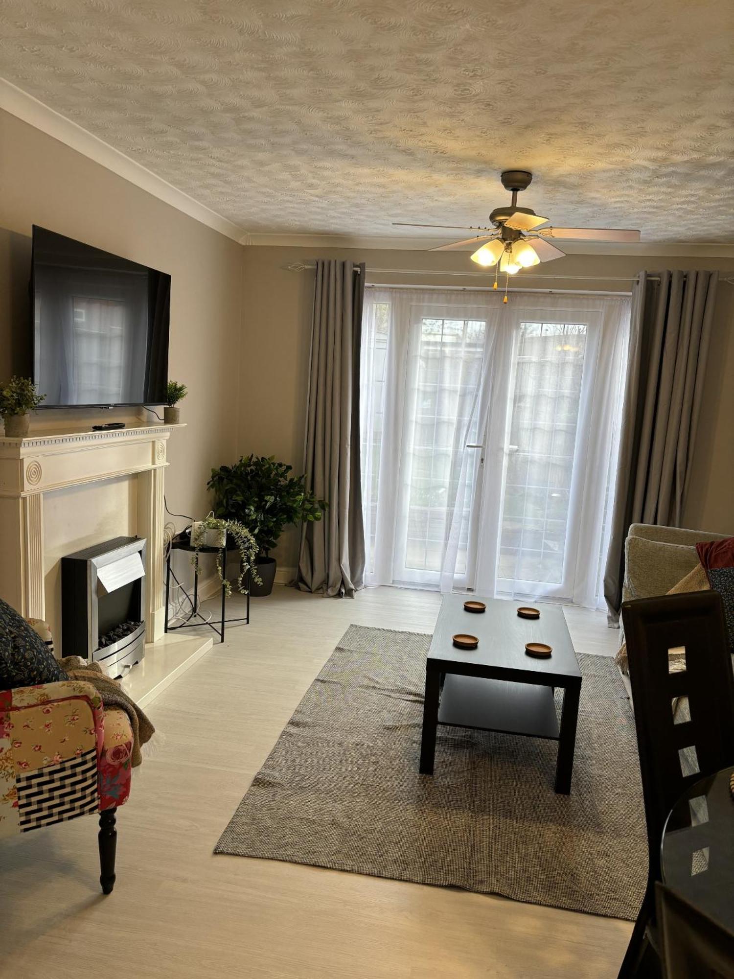 Cosy Corner - 2 Beds, Free Parking, Next To Southampton General Hospital Villa ภายนอก รูปภาพ