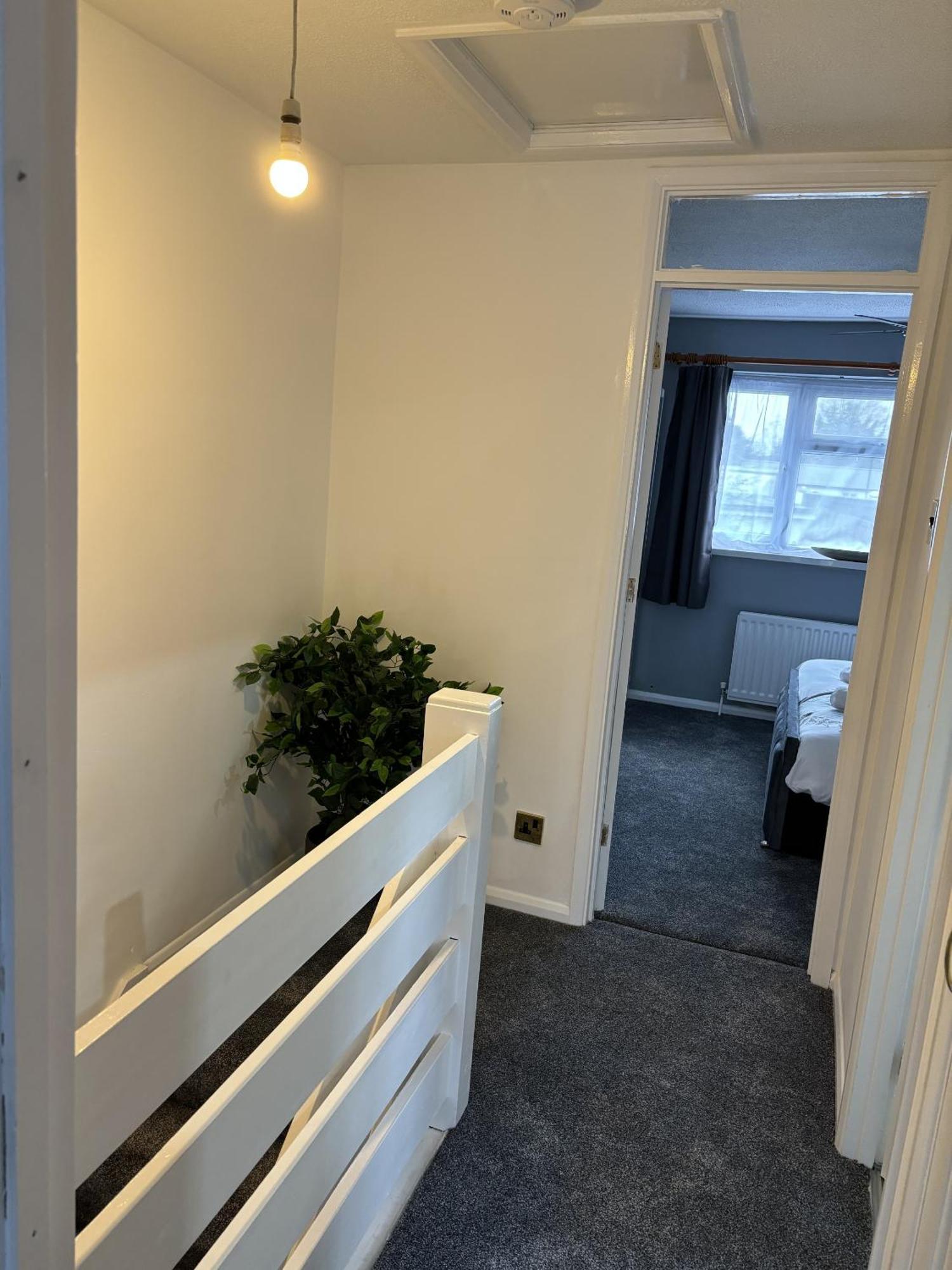 Cosy Corner - 2 Beds, Free Parking, Next To Southampton General Hospital Villa ภายนอก รูปภาพ